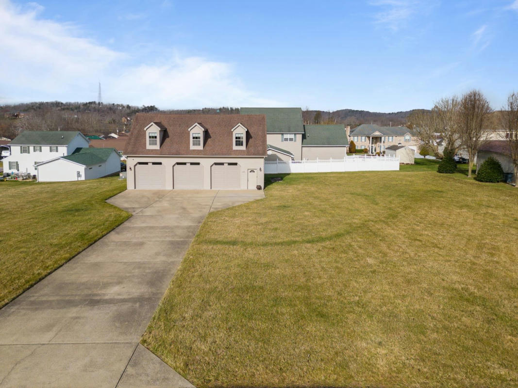 1015 PANSY LN, LOUISA, KY 41230, photo 1 of 28