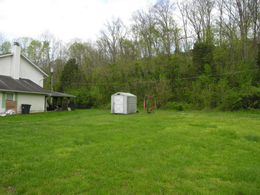 64 COUNTRY GLEN DR, ONA, WV 25545, photo 3 of 9